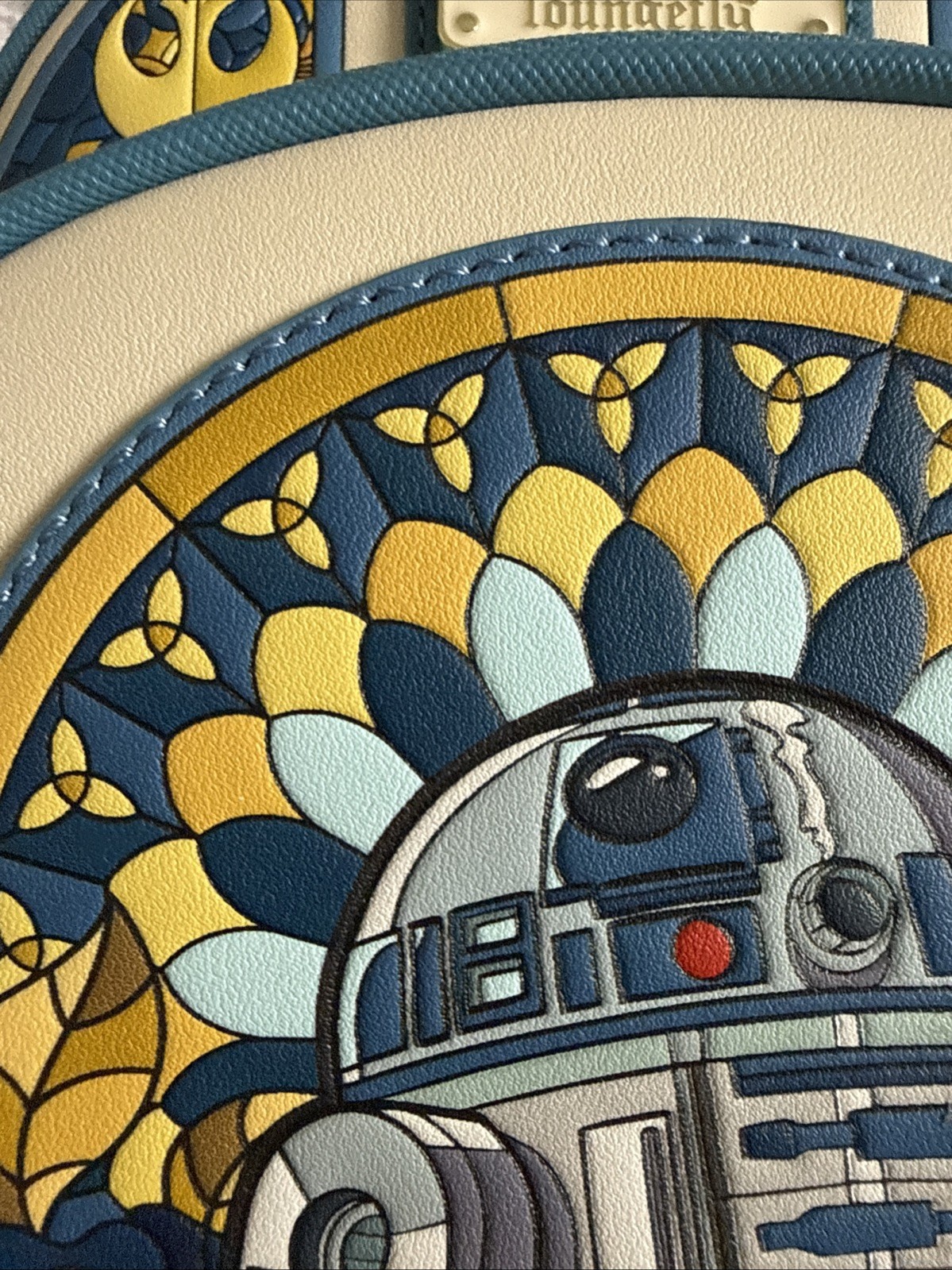 Loungefly Star Wars R2-D2 Stained Glass Portrait Mini Backpack NWT