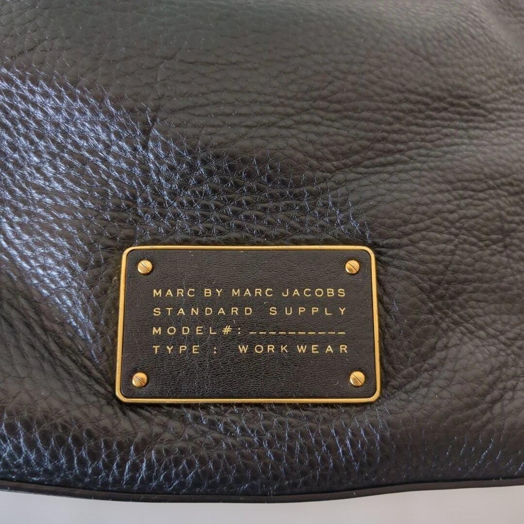 Marc by Marc Jacobs Classic Q Lil Ukita Black Leather 2Way Tote Bag Strap