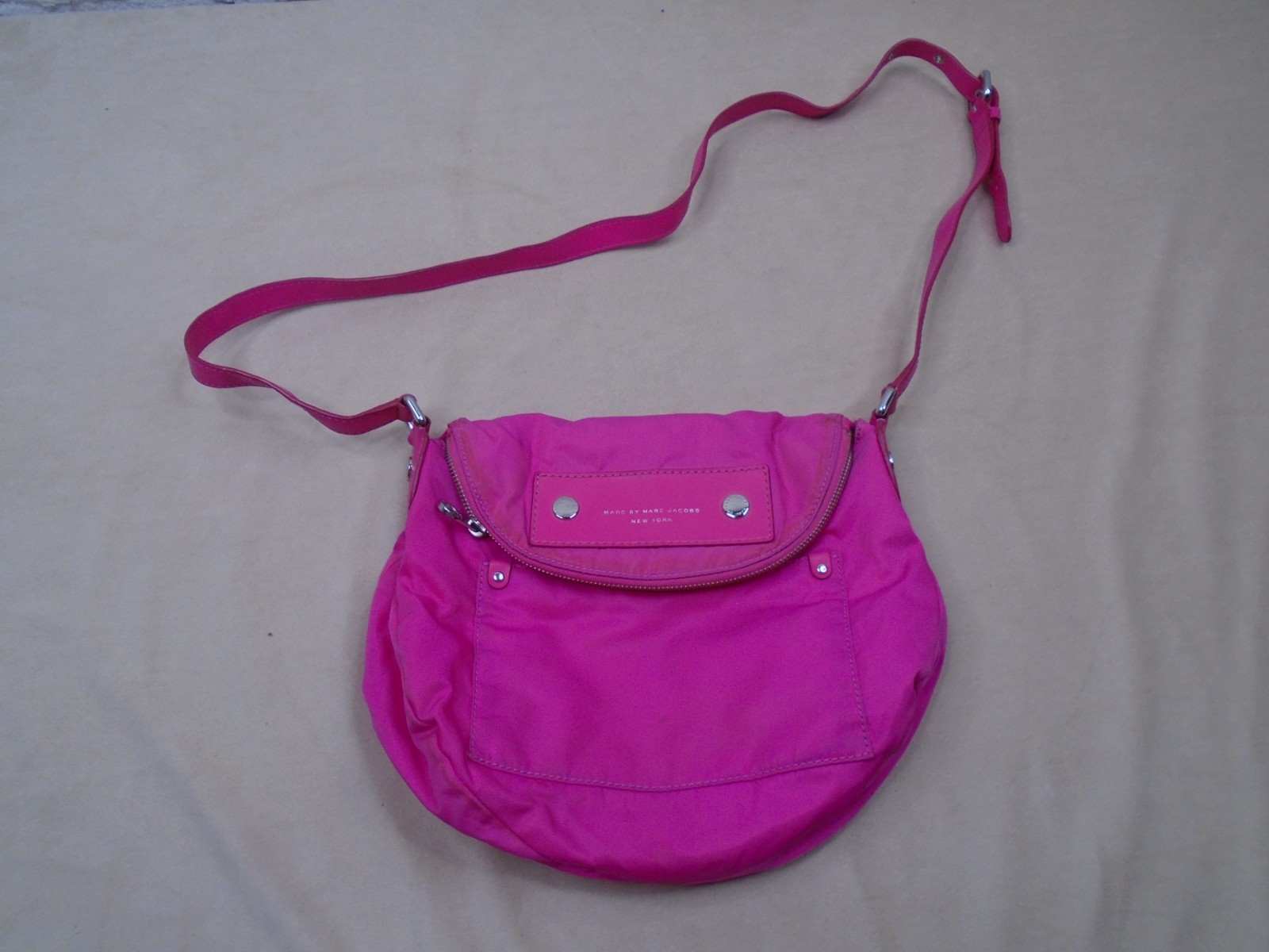 Marc Jacobs Preppy Nylon Mini Natasha Crossbody Bag in hot pink
