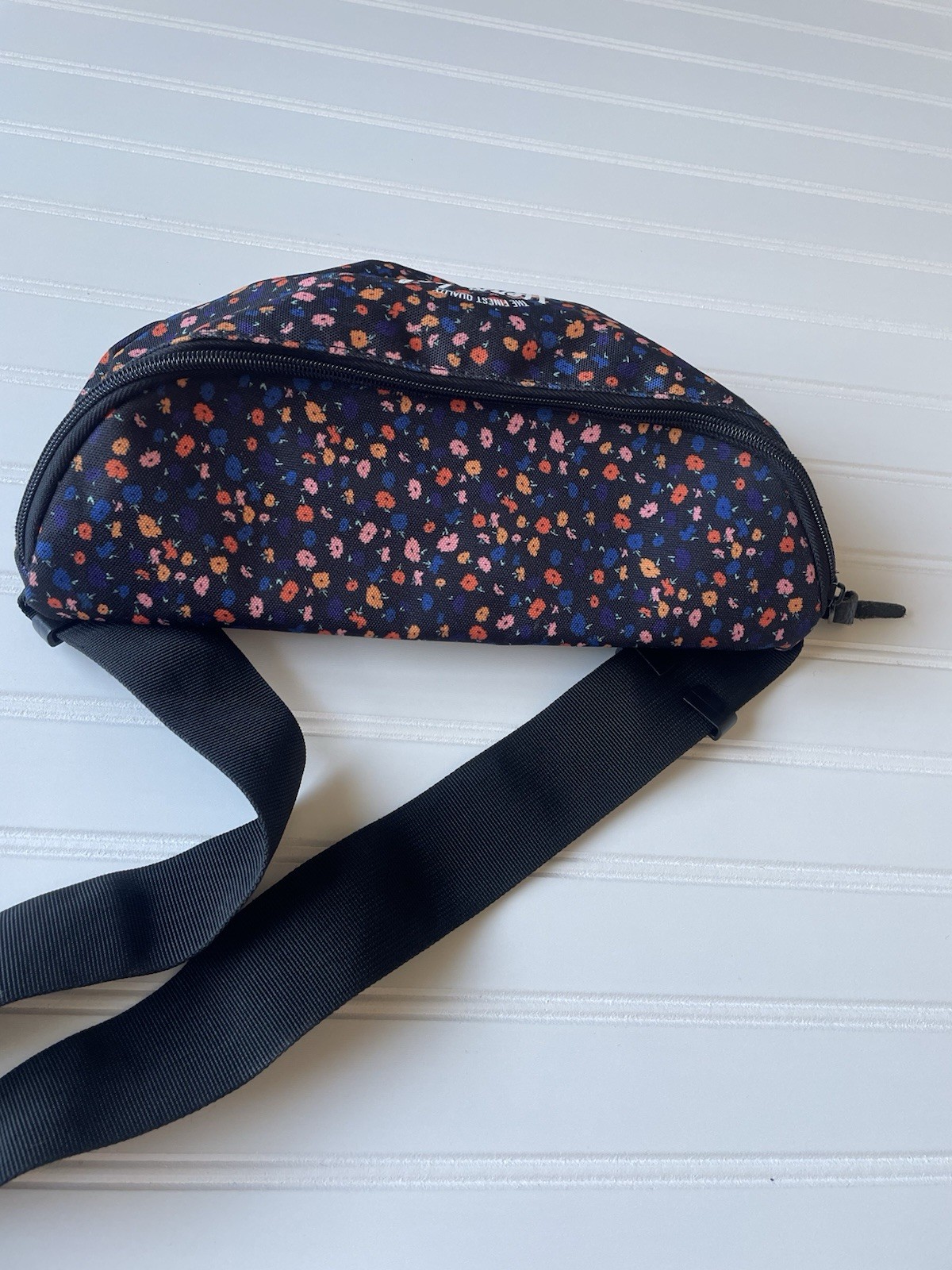 Herschel 4.5 L Kaine Hip Pack Black Floral Large Fanny Lumbar Belt Bag Gorpcore