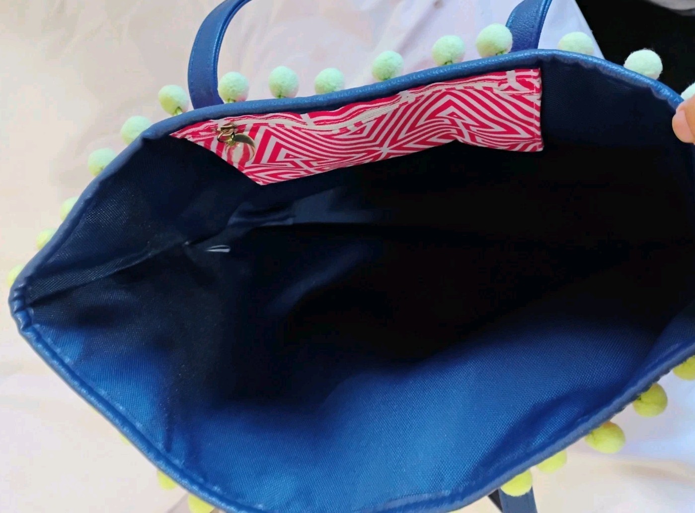 Clinique + Jonathan Adler Large Tote Bag W/Poms Poms Pink White Blue 17×15 READ