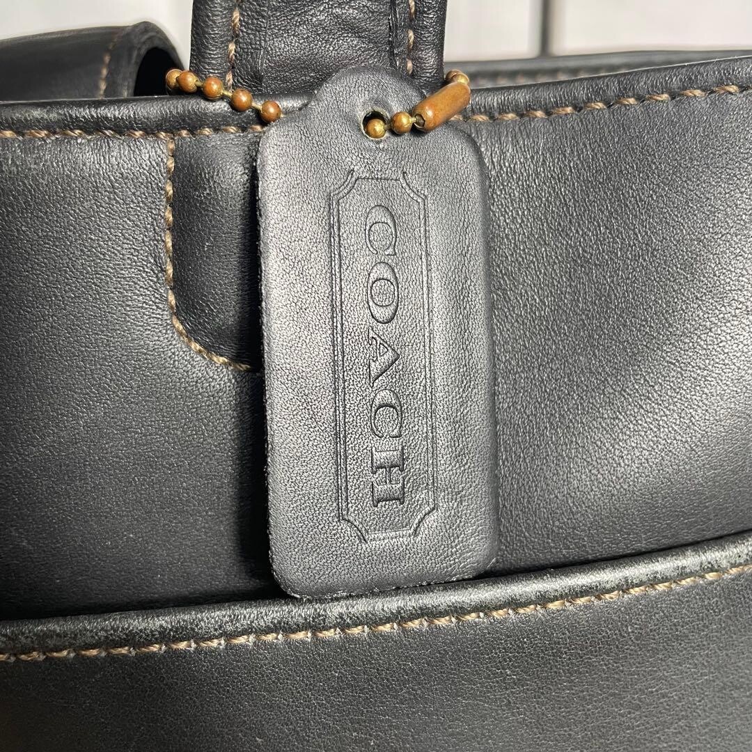 COACH Black Leather Tote Bag Grained Calf M 9314 Gold Hardware 14.6in W