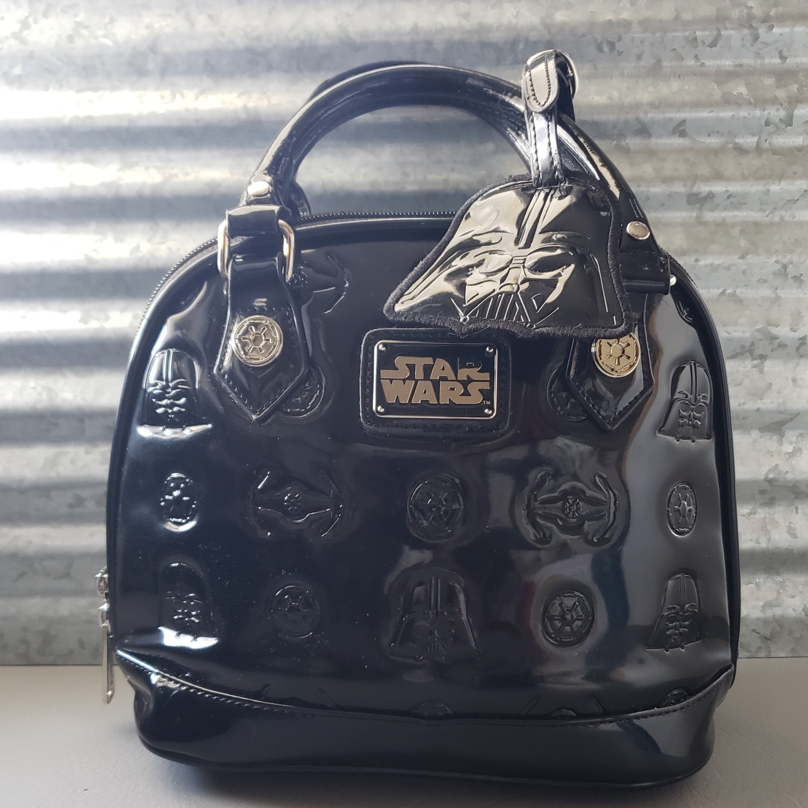 Loungefly Disney Star Wars Darth Vader Satchel Purse 9″T 10″W 5″D Nice & Clean