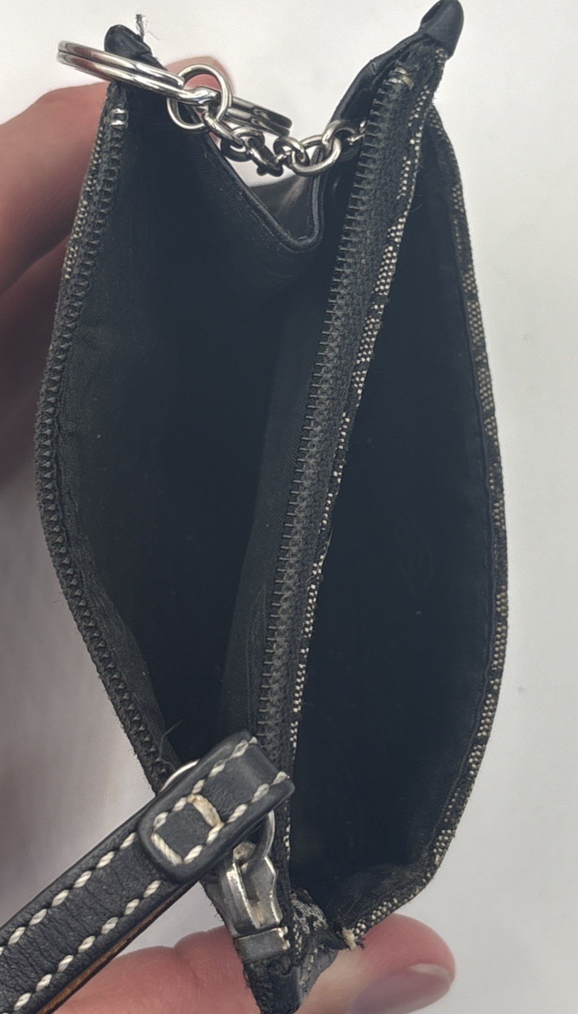 COACH SIGNATURE PRINT – BLACK LEATHER TRIM COIN PURSE/ID HOLDER W/ ZIPPER
