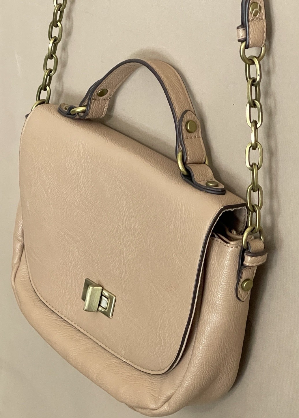MERONA Beige Faux Leather Satchel Crossbody/Shoulder Bag Handbag Purse Gold-Tone