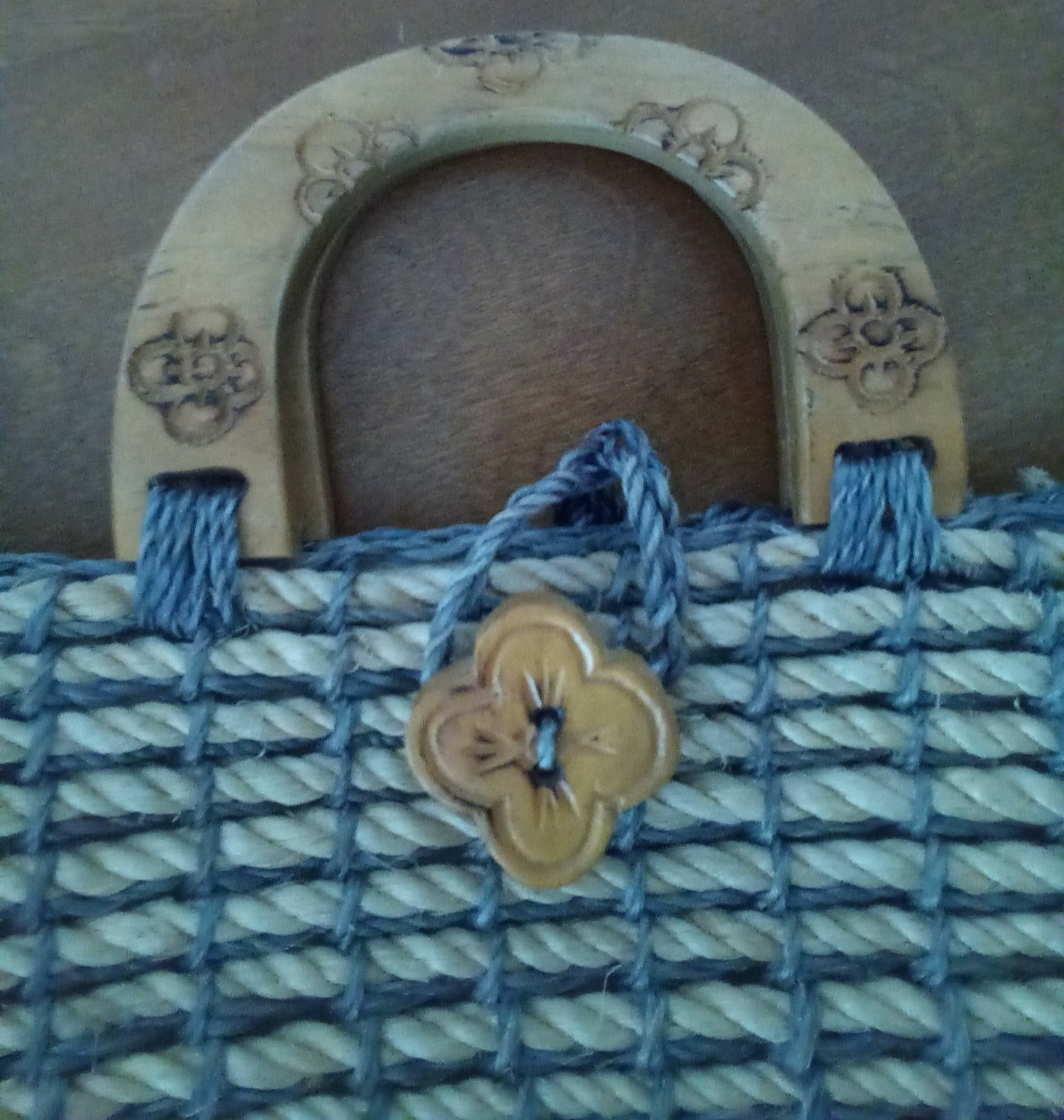 Talbots Straw Handbag Blue/Natural With Wood Handles Pre-Owned