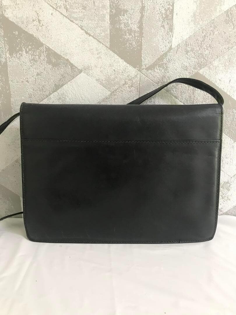 BALLY Black Leather Crossbody Shoulder Bag Ladies Buckle 26cm Luxury Handbag