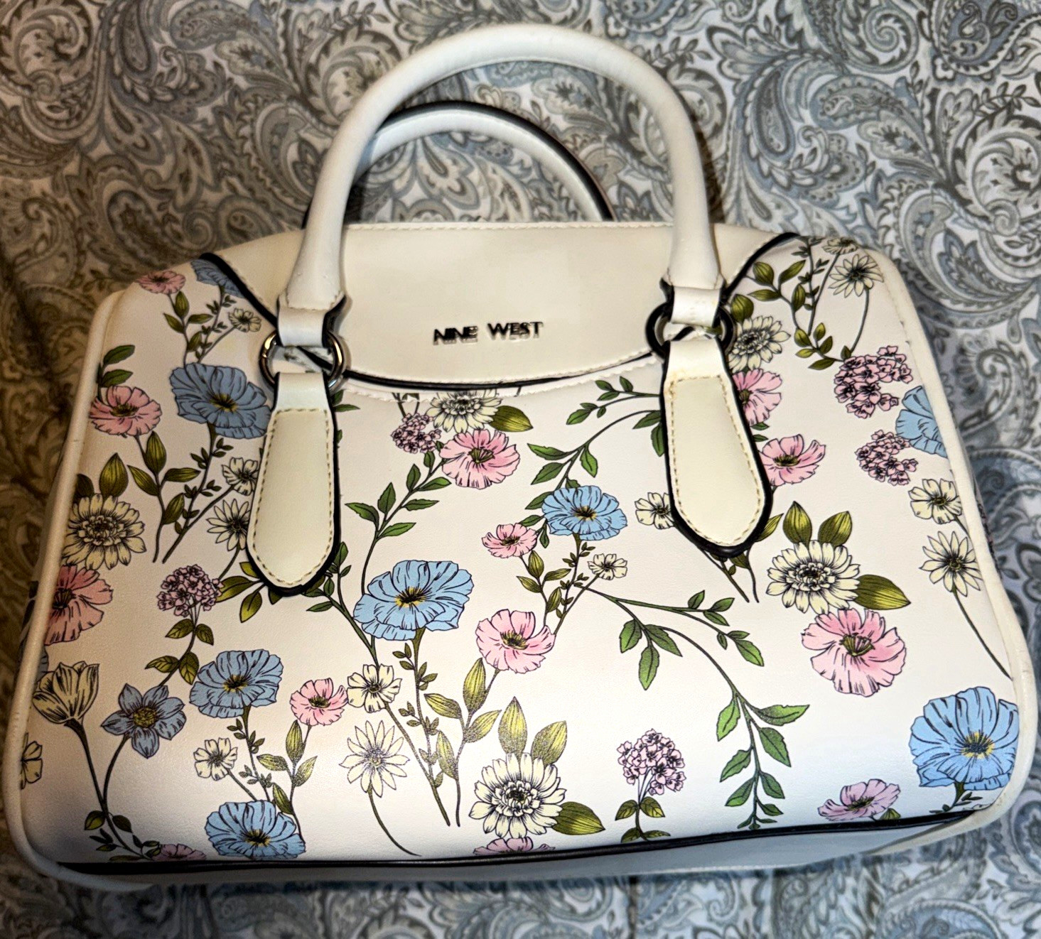 Nine West White Floral Top Hand Bag Zip Closure Lined Inner Pockets Immaculate