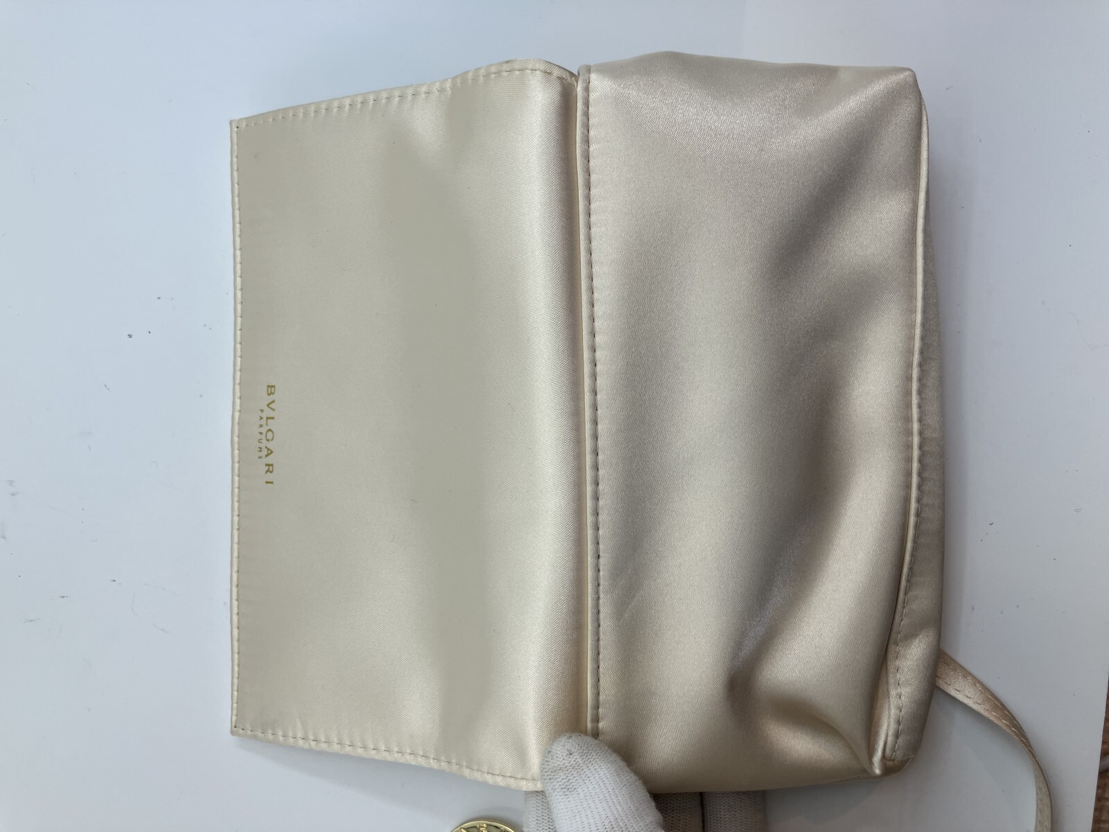 BVLGARI Pouch (19×10×3 cm) (7.48×3.94×1.18 inches) Beige – Free Shipping