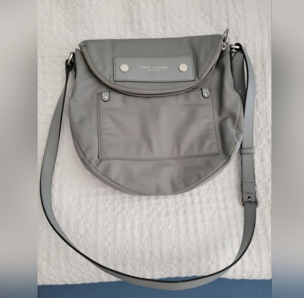 NEW Marc Jacobs Rock Grey Preppy Nylon Mini Messenger Bag Crossbody