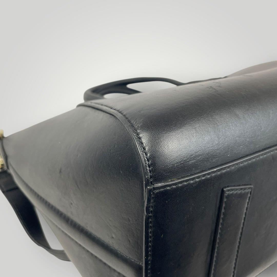 Givenchy Antigona Large Black Leather 2Way Shoulder Handbag Gold Hardware GC