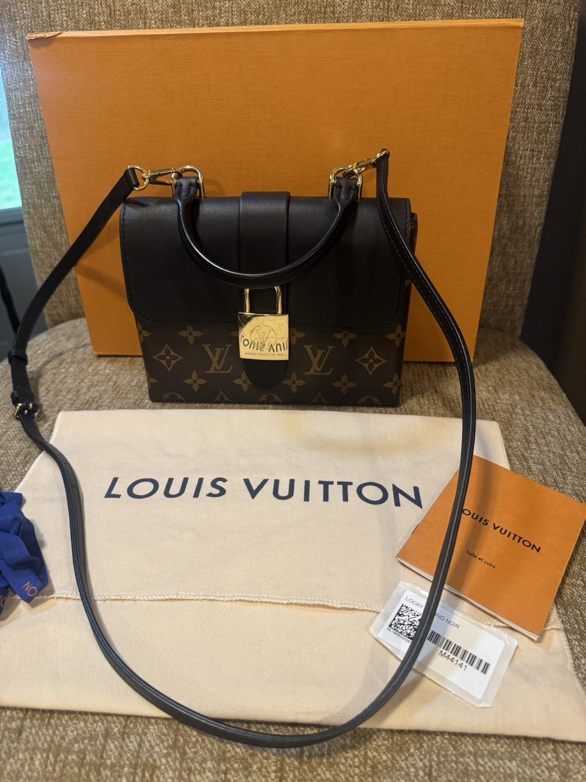 ❤️ Authentic LV Louis Vuitton Locky BB Noir Crossbody Hand Shoulder Bag Purse ❤️