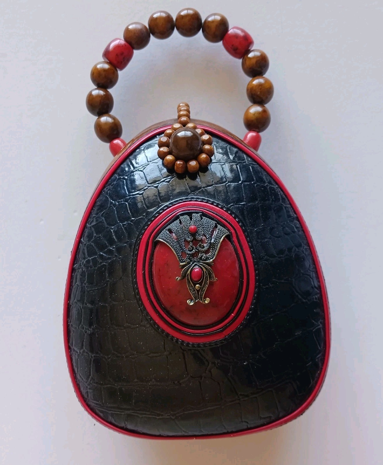 Rare Acacia Wood Hand Carved Leather Lined Hand Bag By C2M2.