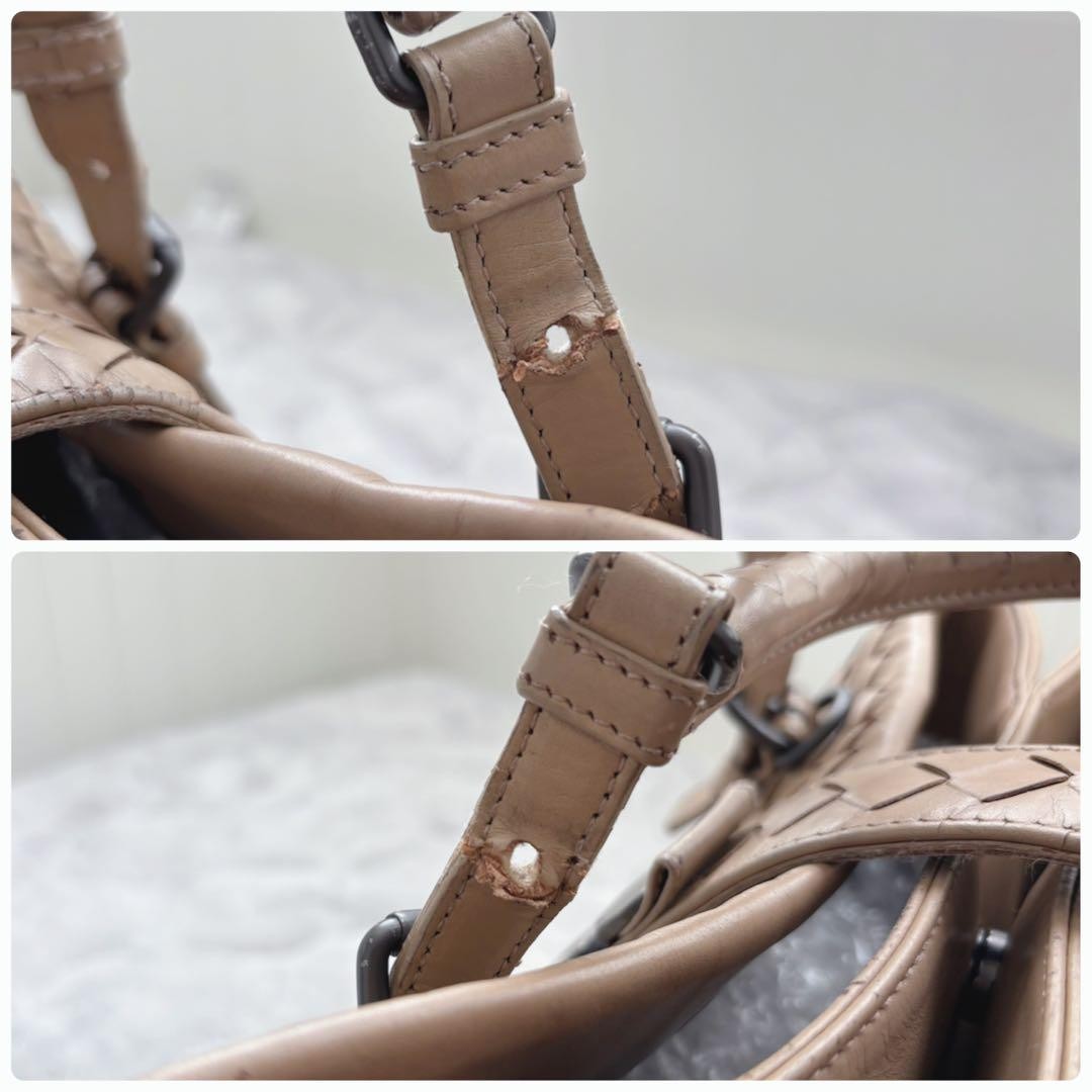 Bottega Veneta Roma Intrecciato Leather Top Handle Bag Beige Brown size 30×21cm