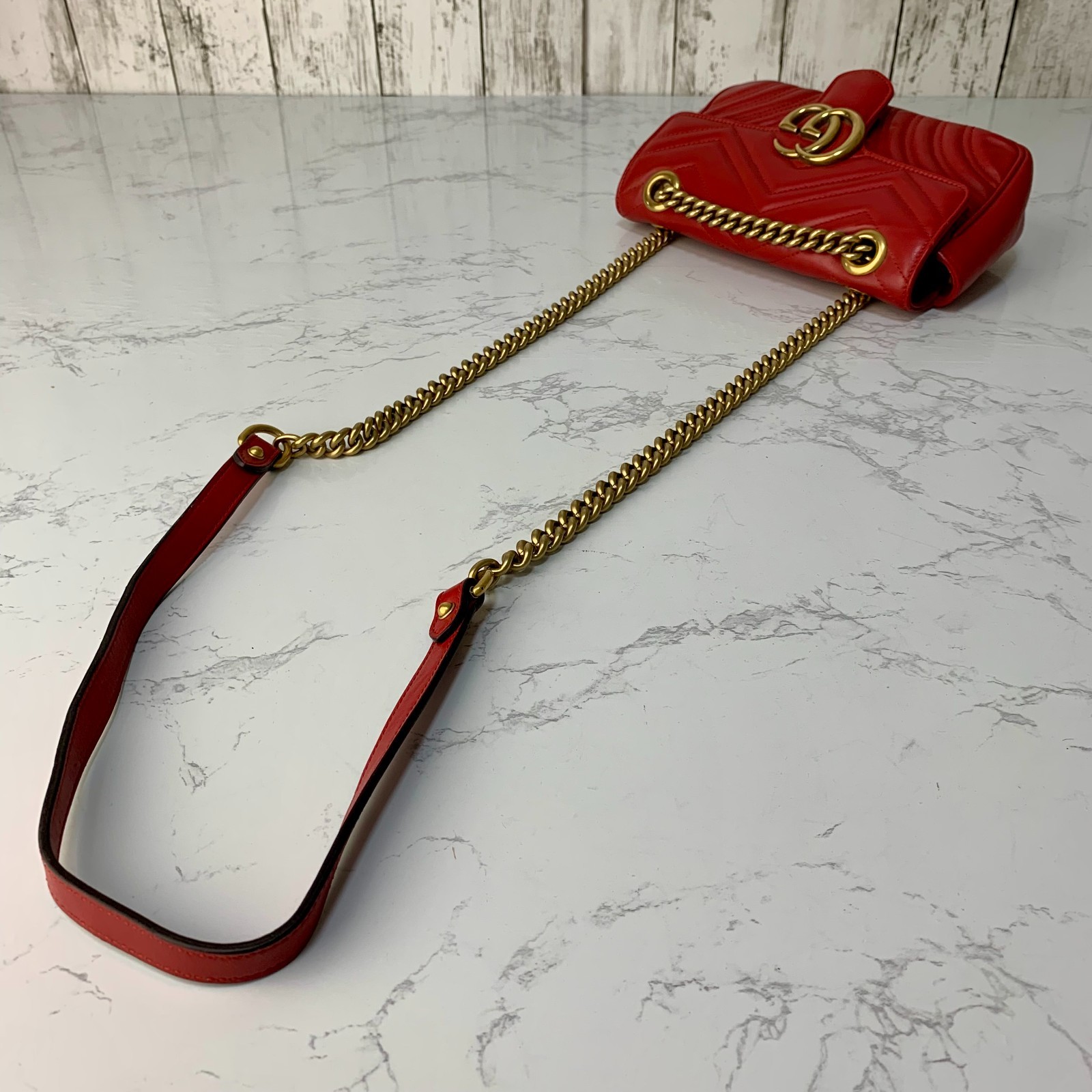GUCCI GG Marmont Quilting Small Crossbody Shoulder Bag Red Auth【Condition:S】