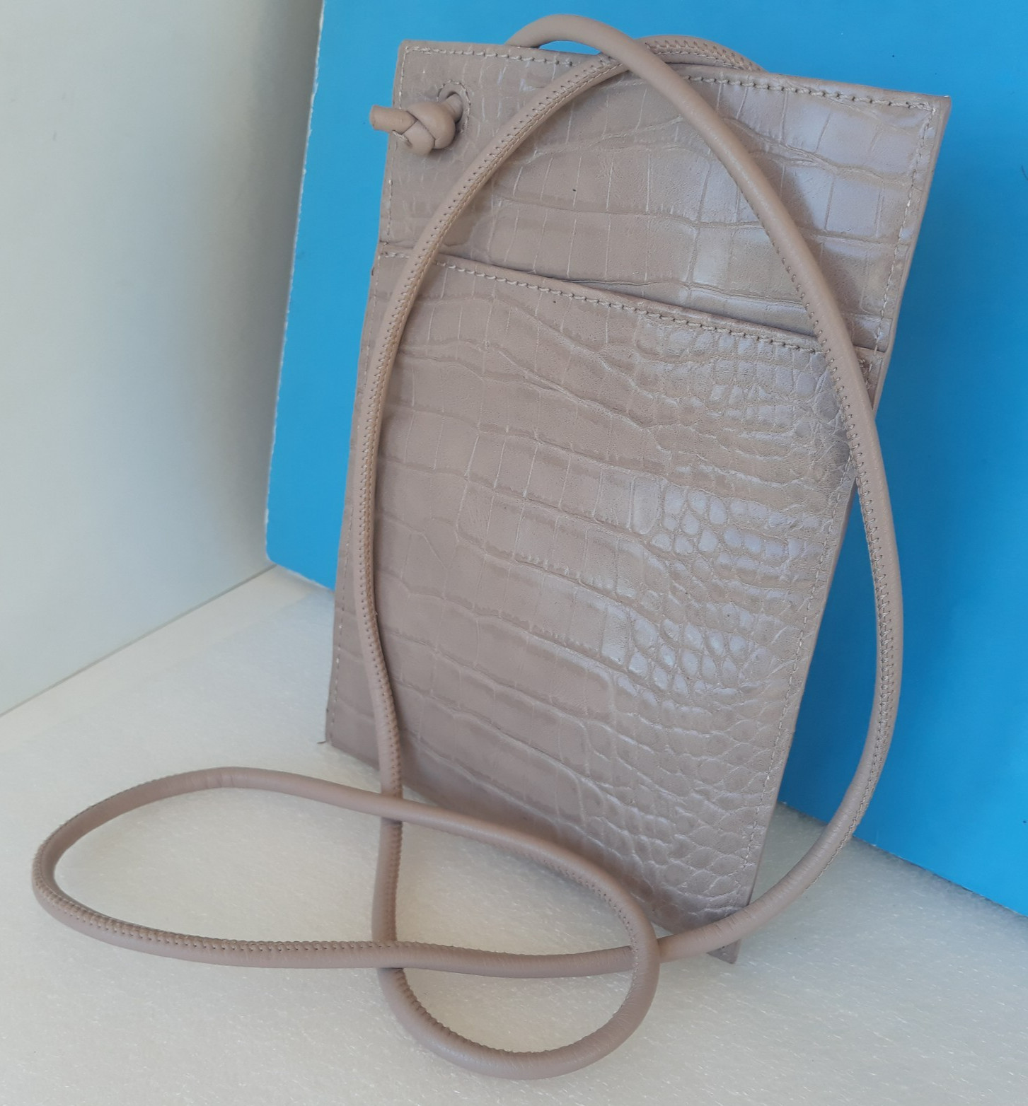 Elizabeth And James Wo’s Animal Print Taupe PU Crossbody Bag Magnetic~ 8.5″x5.75