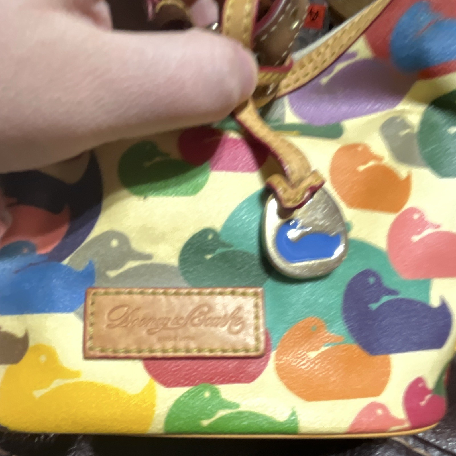 Dooney & Bourke Multicolor Logo Zip Shoulder Bag Lined Inner Pockets Gold
