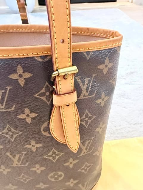 Authentic Louis Vuitton Monogram Bucket Bag Shoulder Handbag Brown