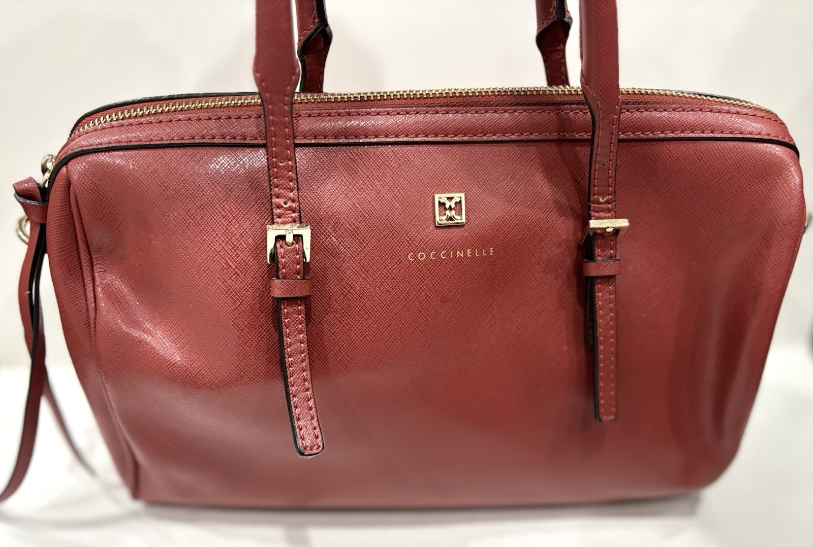 Coccinelle Red Saffiano Leather Satchel Tote Bag Gold Hardware Italy EUC