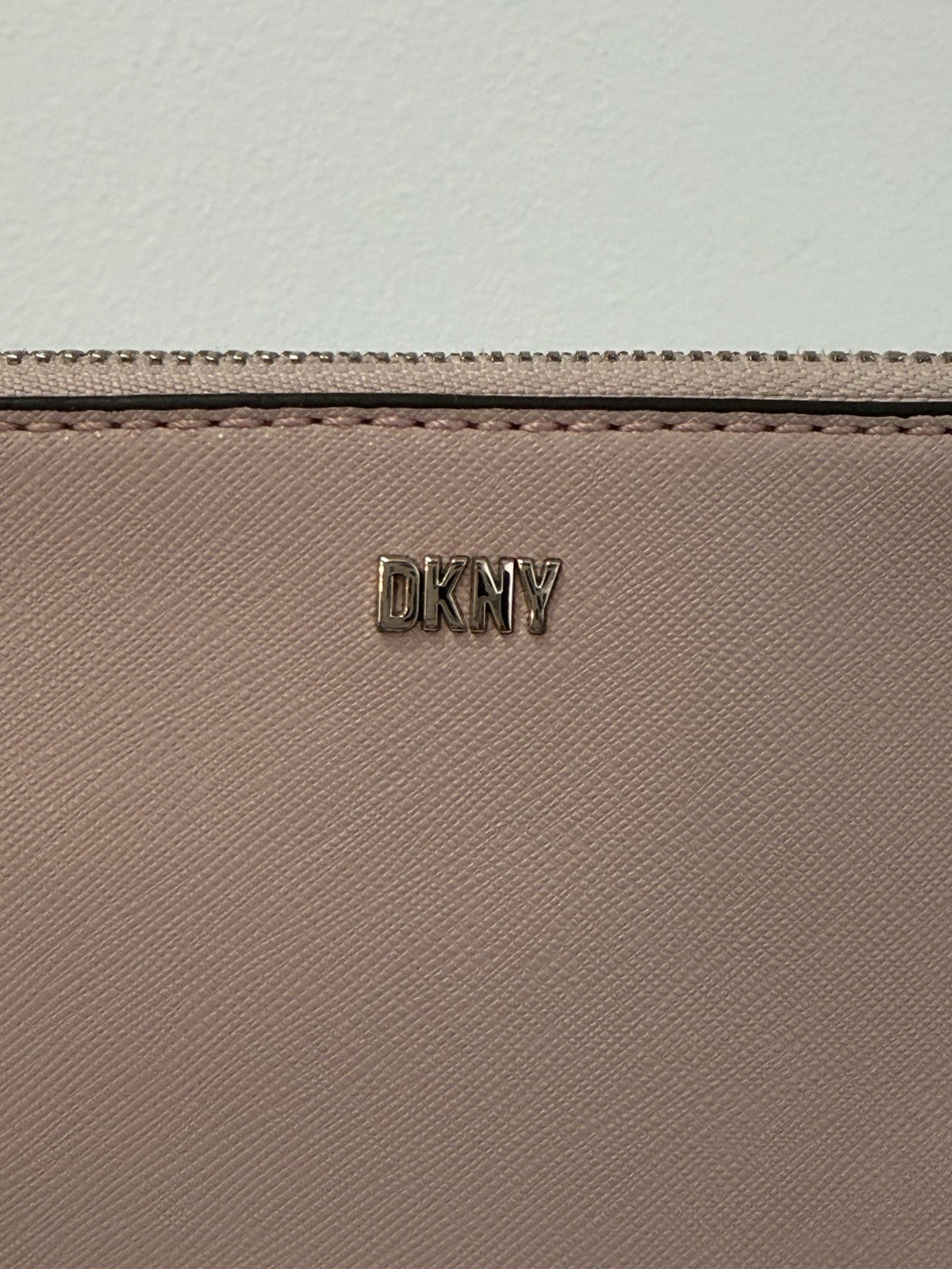DKNY Pink Crossbody Bag Zip Closure Chain Strap Detachable Strap Gold Hardware