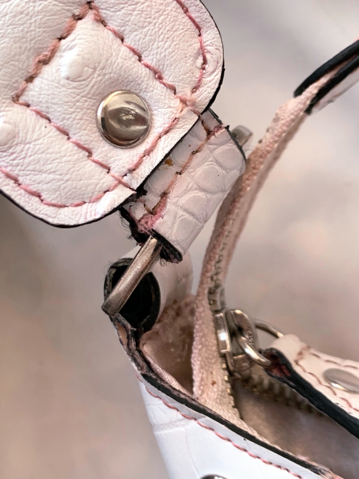 Vintage Guess Y2K Shoulder Bag Pink Monogram Leather 2000 Edgy RARE 90s