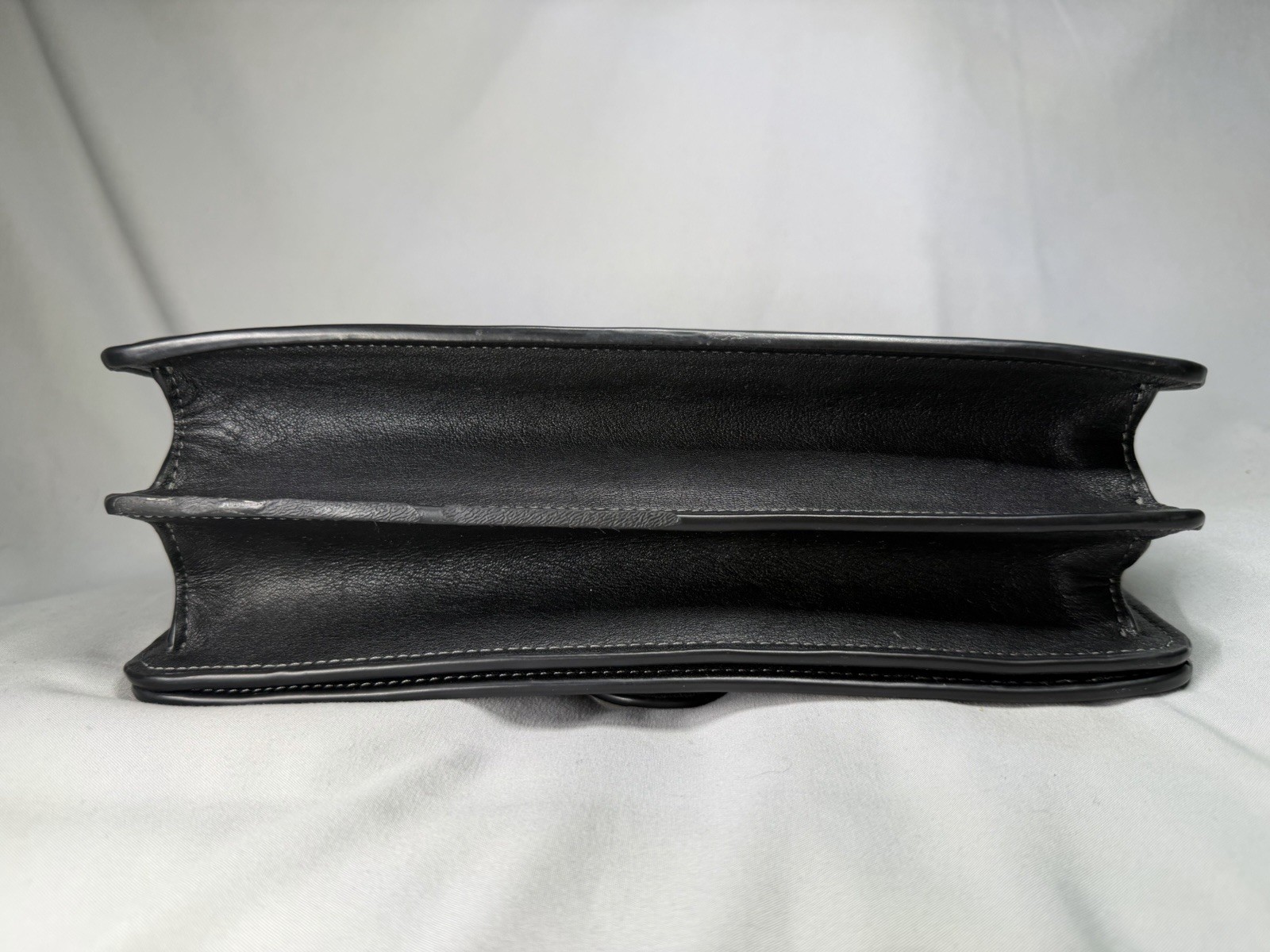 Coach Chain Tabby 26 Black Glovetanned Leather Silver Hardware 3 Straps EUC