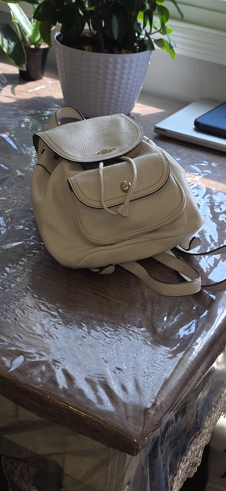 Coach Beige Pebbled Drawstring Backpack Gold Hardware Charm Hot Stamped Initials