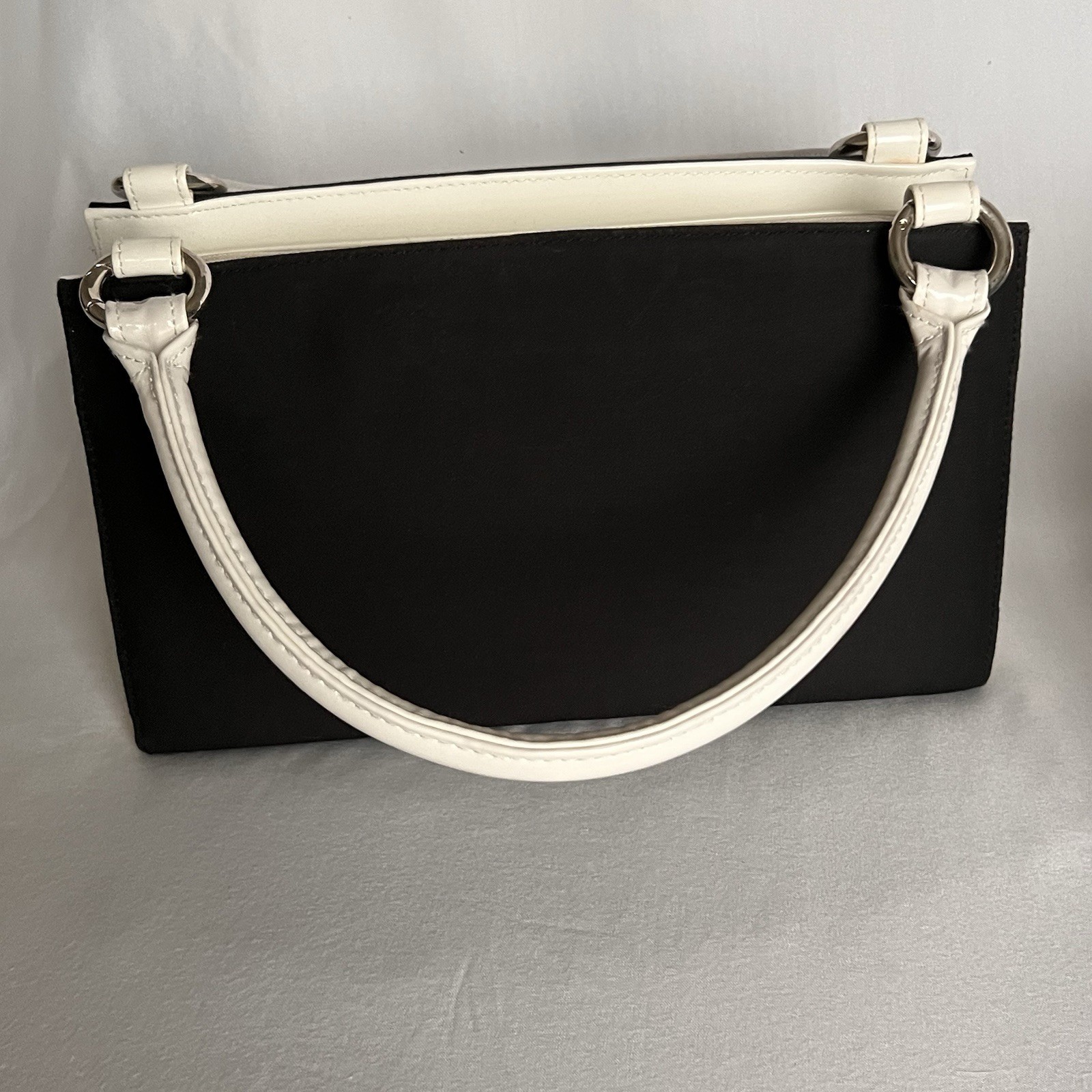 MICHE Purse LOT 2 Base Black White Bags w/ 14 Shells, 9 Handles, 1 Organizer +mo