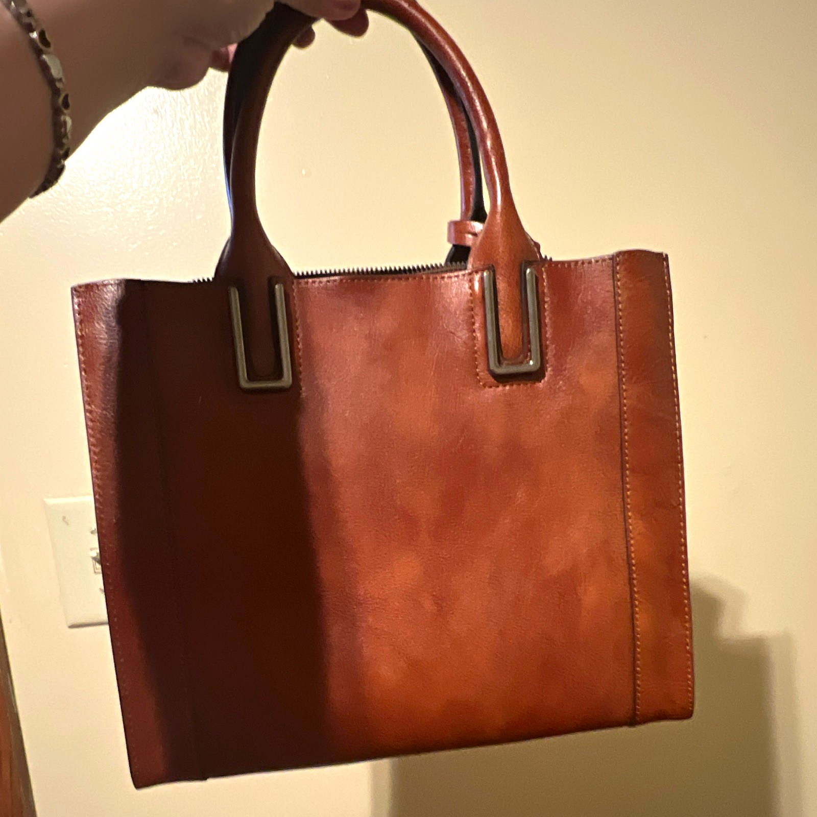 Brown Satchel Top Handle Tote Zip Closure Double Handles Inner Pockets Lined