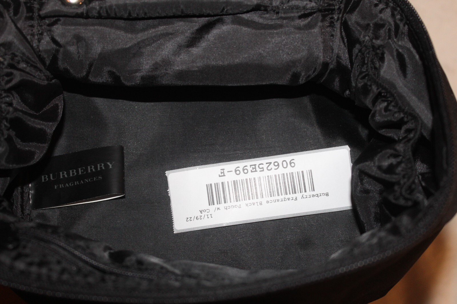 Burberry Fragrance Bag Small Black