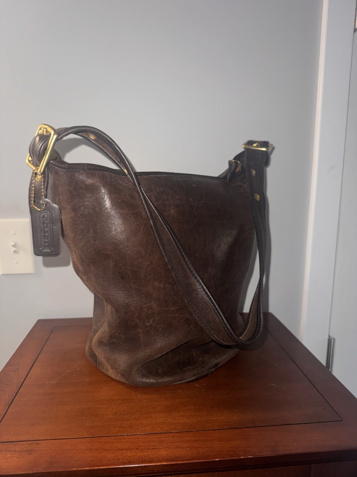 RARE – COACH 70s-80s Brown Leather & Brass Feed Tote Bag W/Tag & Separate Serial