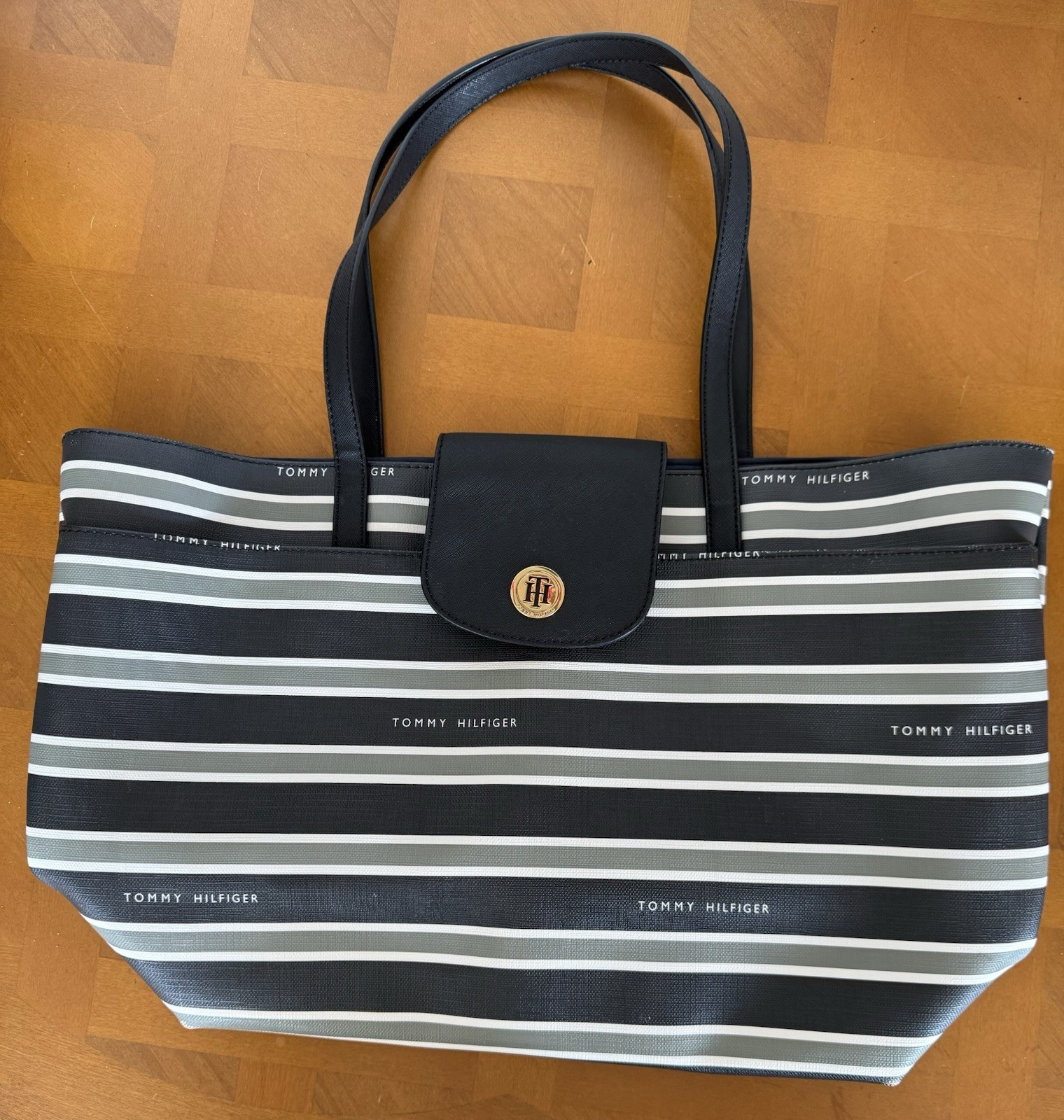 Tommy Hilfiger Striped Tote Bag Navy/White/Gray, Magnetic, Gold, Pockets