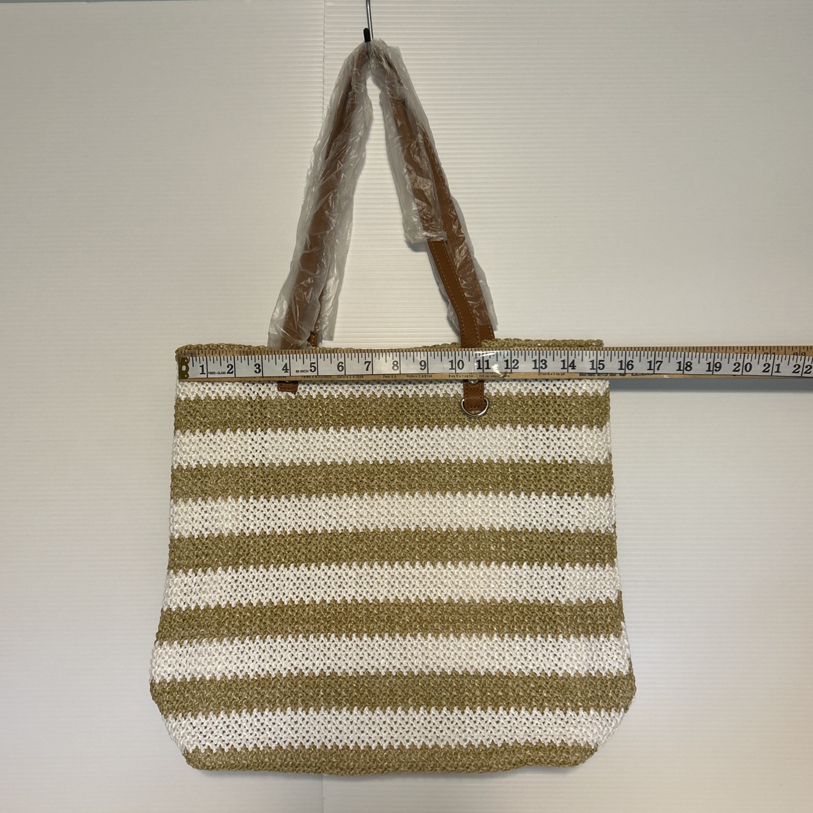 Thirty-One White Tan Striped Straw Rubie Around Town Tote NWT Large Open Bag