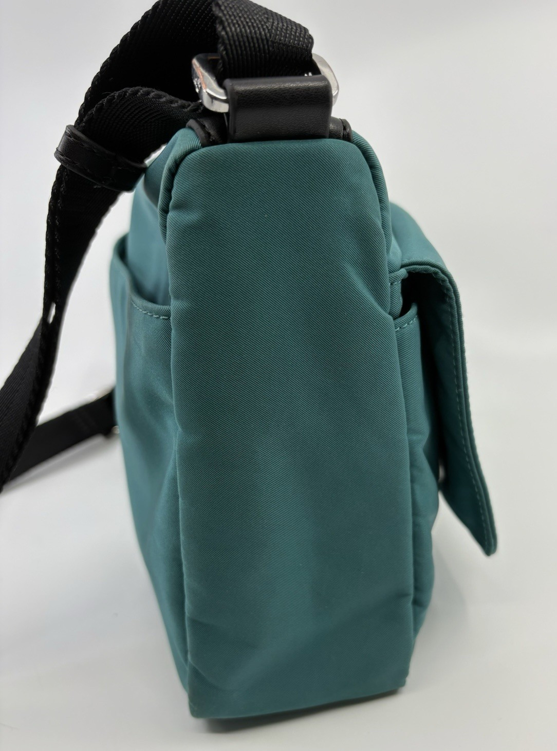 Mandarina Duck Hunter Deep Lake Teal Green Shoulder Crossbody Bag Purse