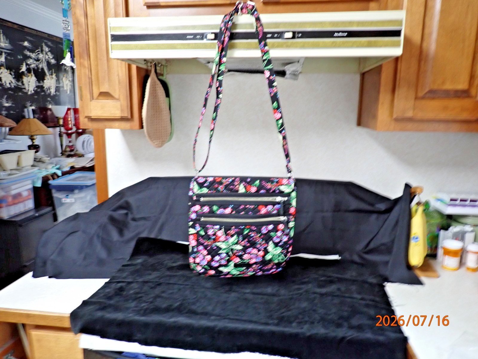 NWT Vera Bradley Iconic Triple Zip Hipster Crossbody Bag Winter Berry NEW