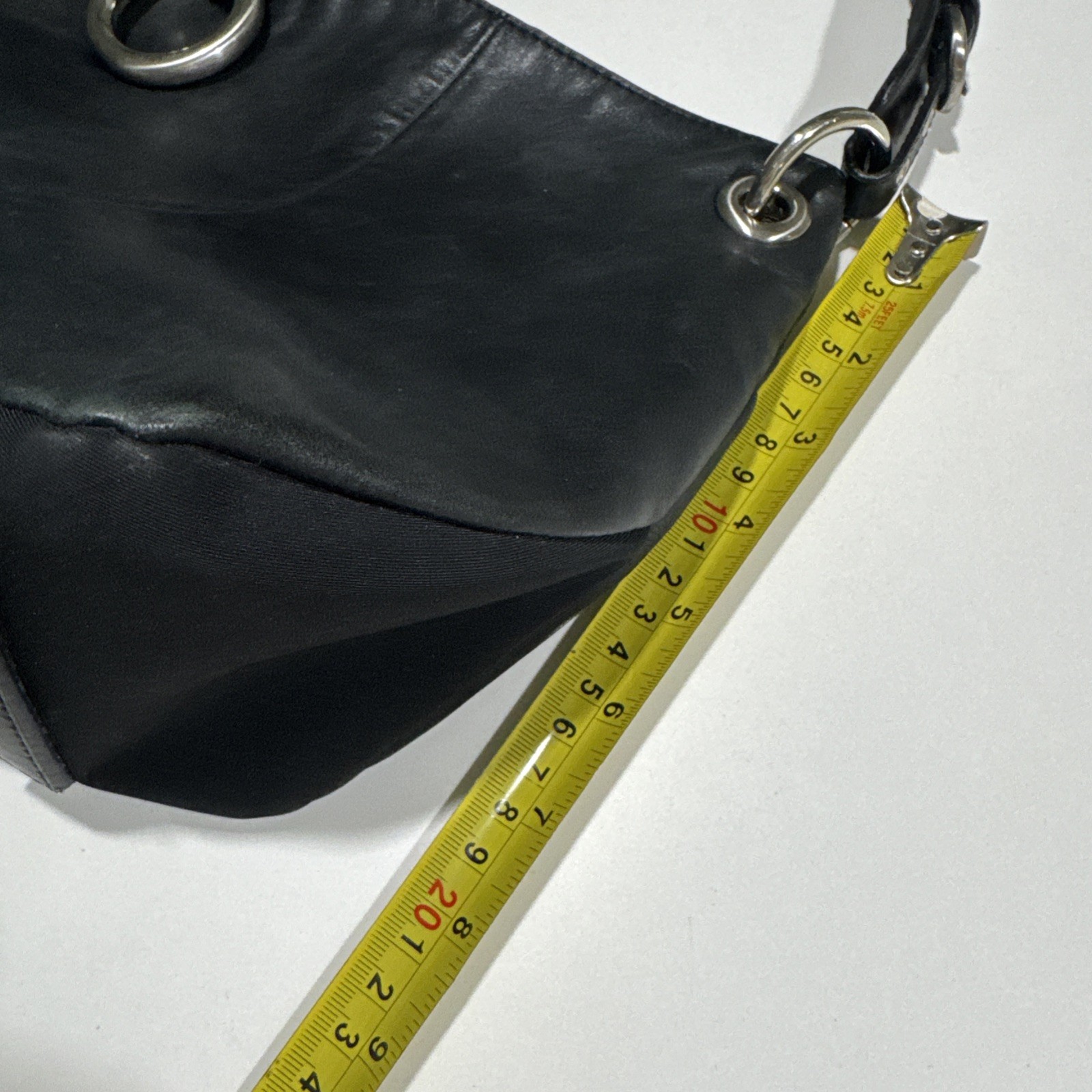 Franco Sarto Black Handbag Shoulder Purse Leather Body Bottom Material Chic
