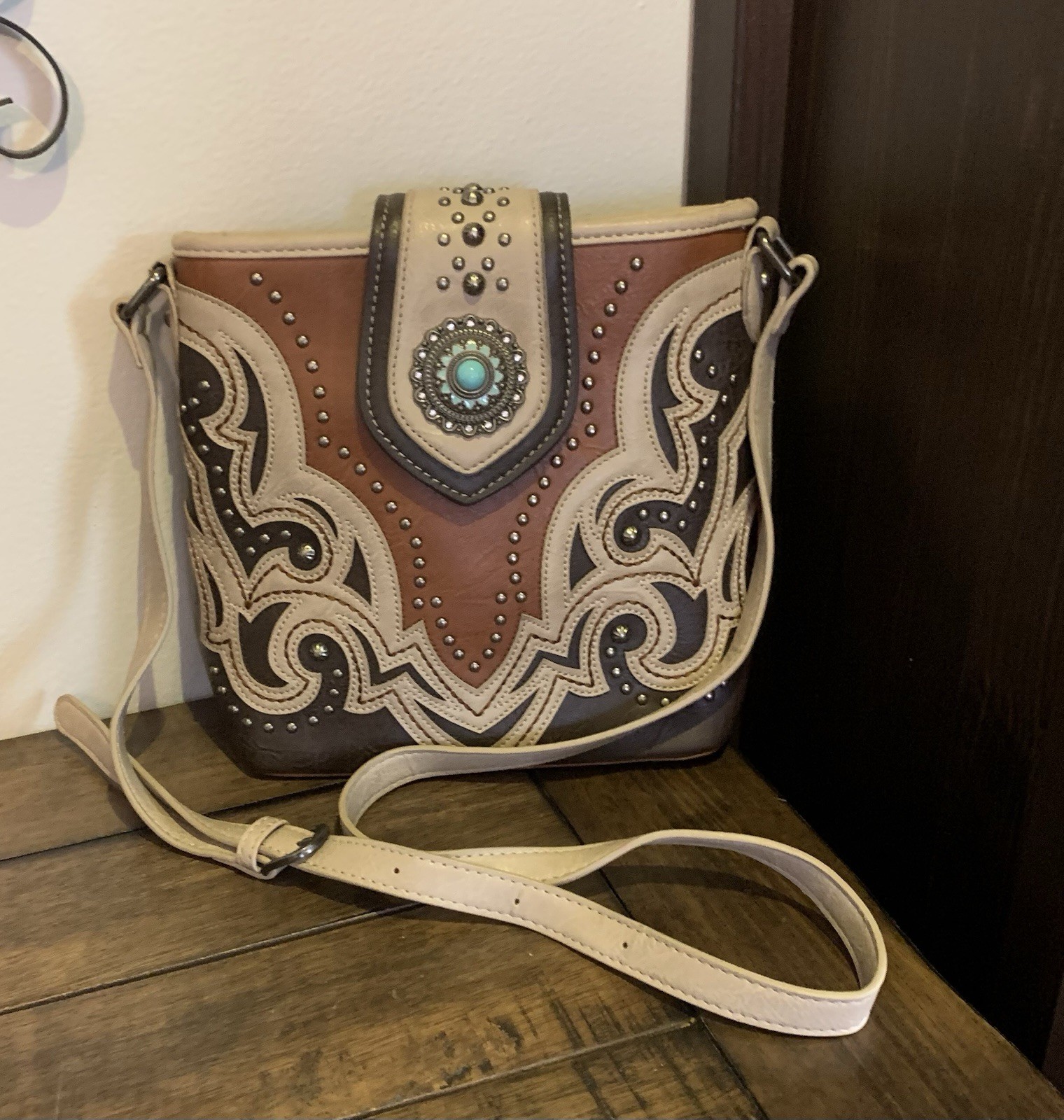 Montana West Southwest Style Cross Body With Studs. Western Boot Stitch Brown