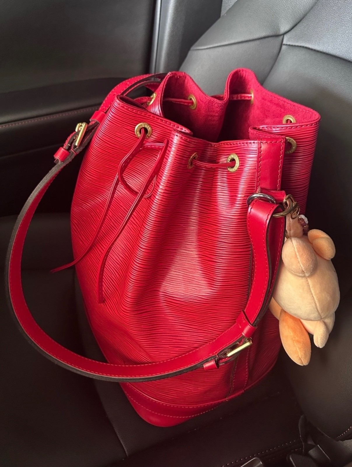 Red Epi Leather Louis Vuitton Noé GM