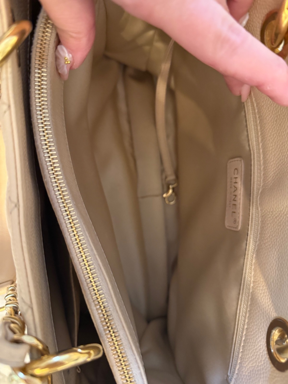 CHANEL tote purse caviar leather
