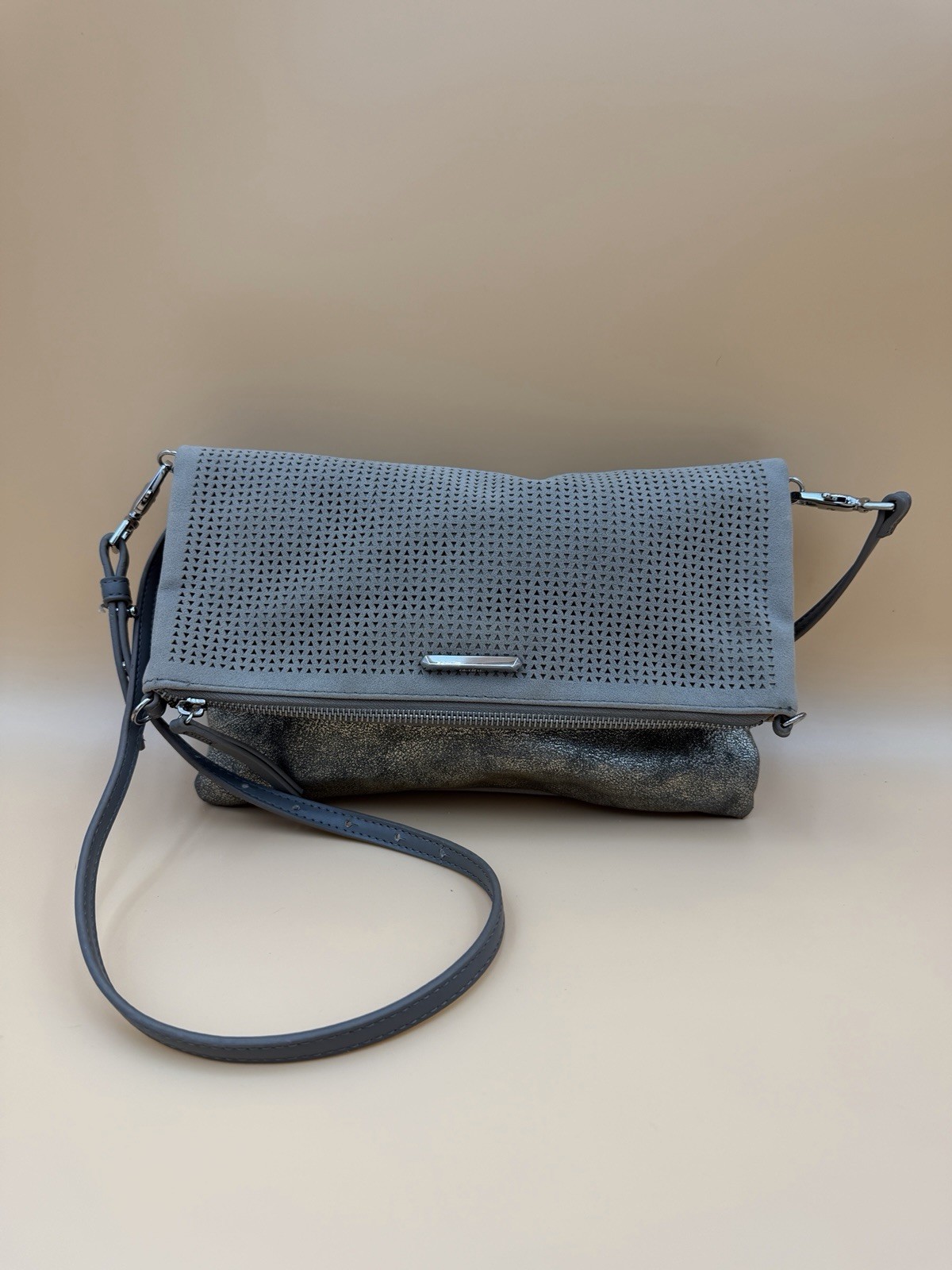Stella And Dot Waverly Crossbody Slate Gray Metallic Clutch EUC Convertible