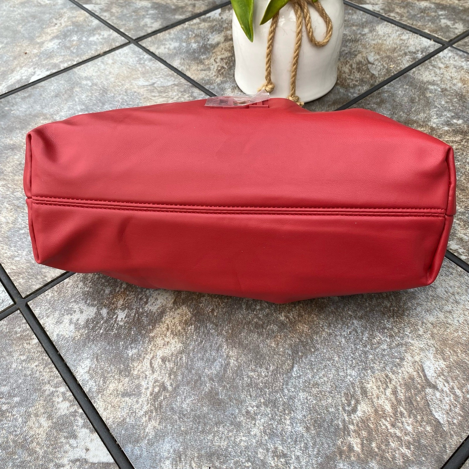 BADGLEY MISCHKA Red Wrapped Frame Logo Slouch Crossbody Bag $149 Hinge