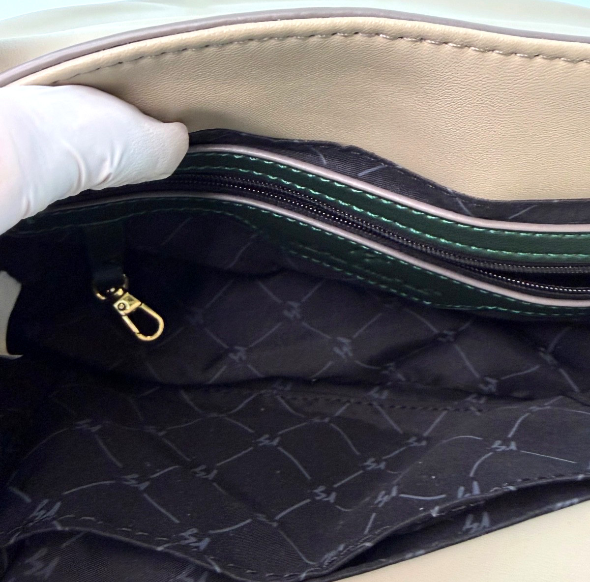 Real Simple Style Green Multi Crossbody Bag Adjustable Strap New With Tags