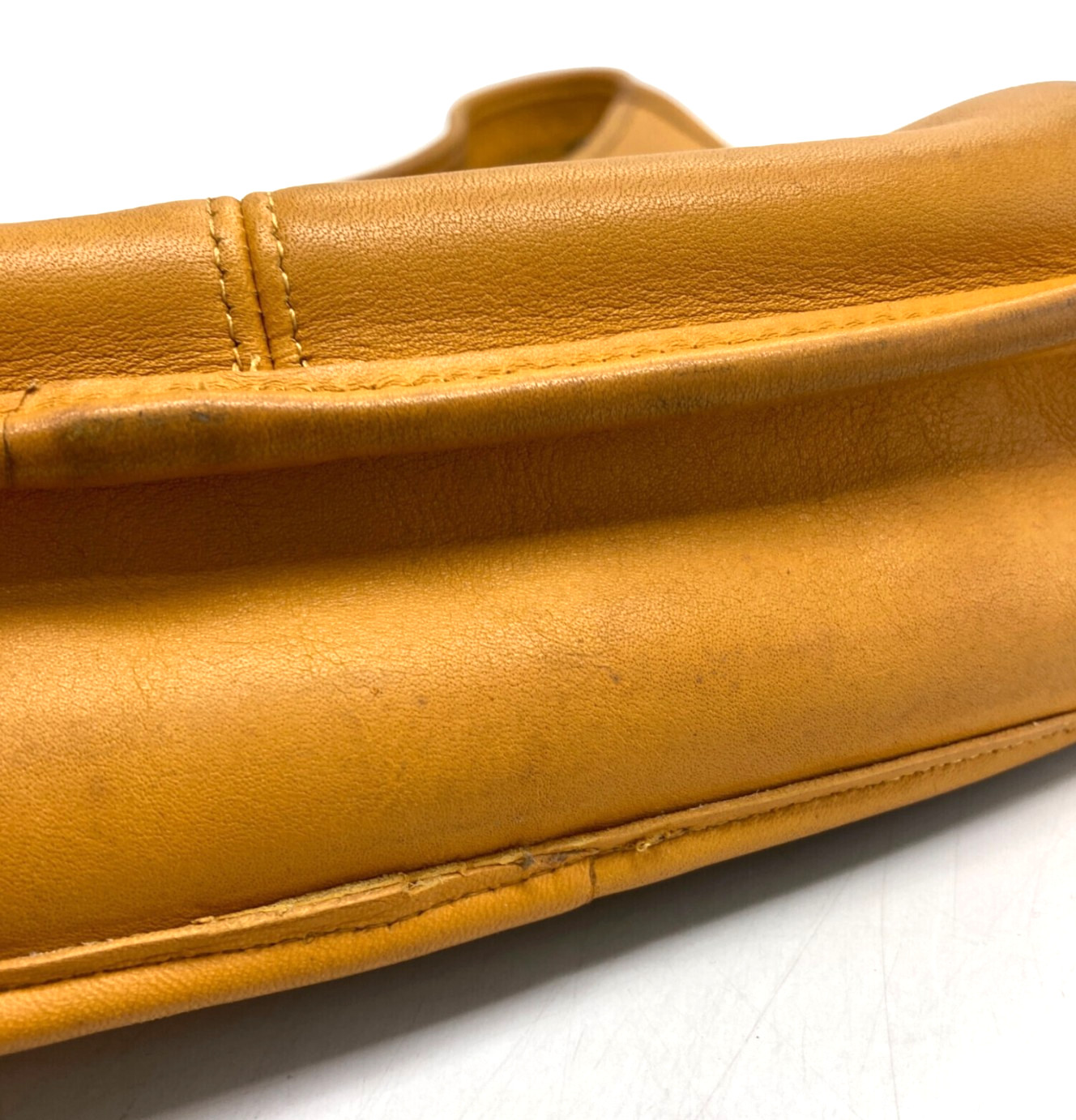 Vintage Coach Ergo 9025 Hobo Shoulder Handbag Yellow Leather US made