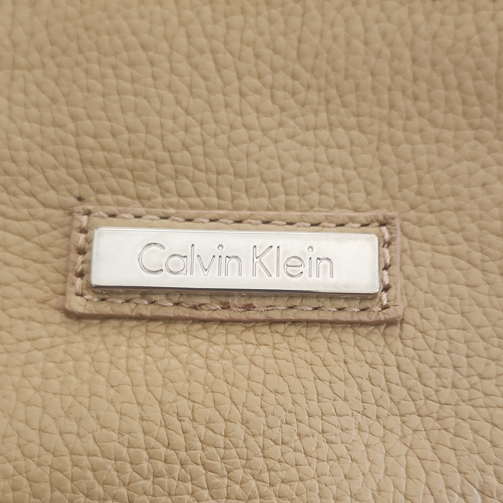 Calvin Klein Leather Crossbody bag Camel