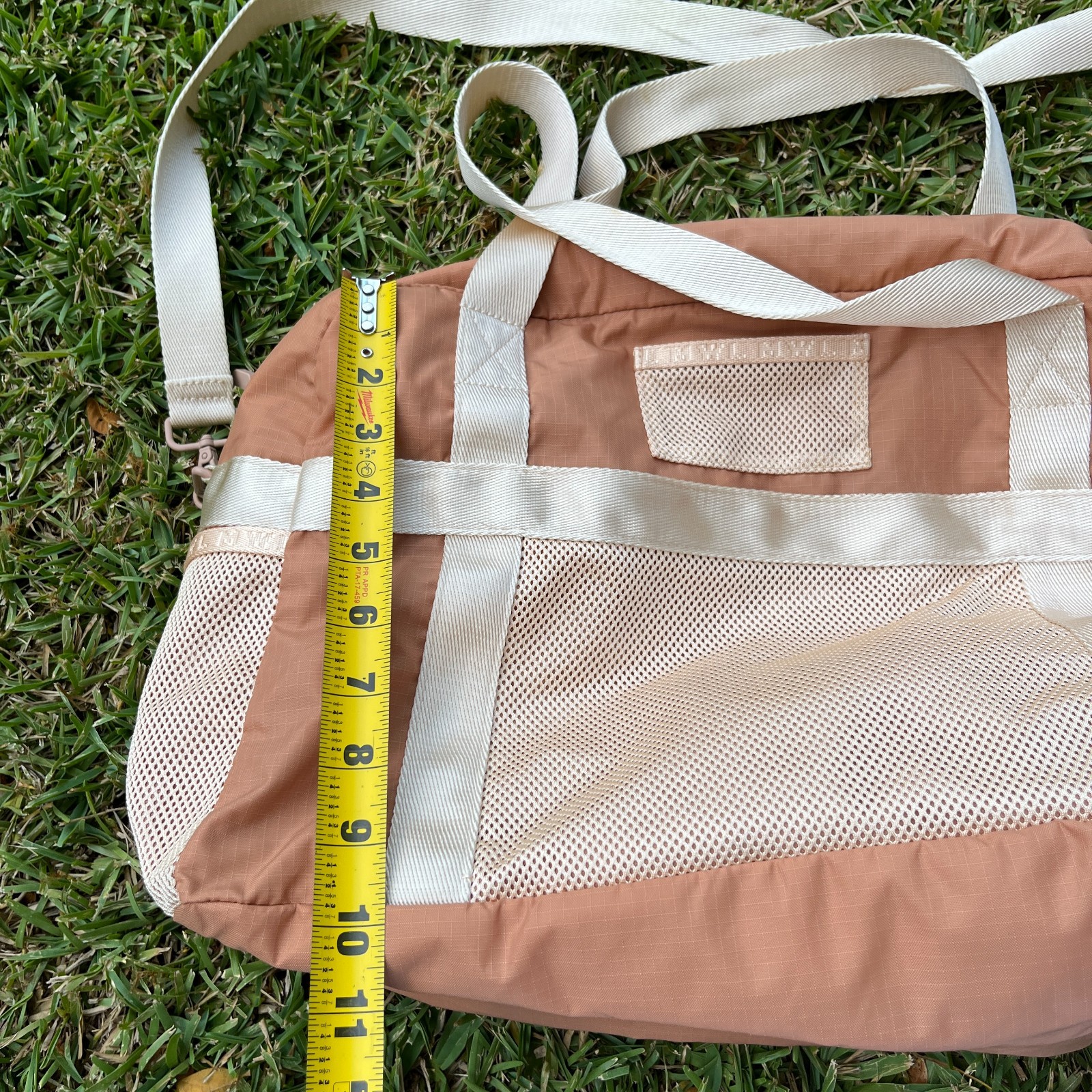 Madewell The MWL (Re)sourced Duffle Bag Tote Pink Beige Ripstop Nylon Workout
