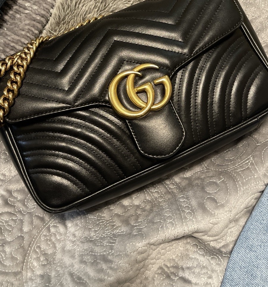 Gucci GG Logo Black Chevron Quilted Chain Strap Shoulder Bag Gold + Box