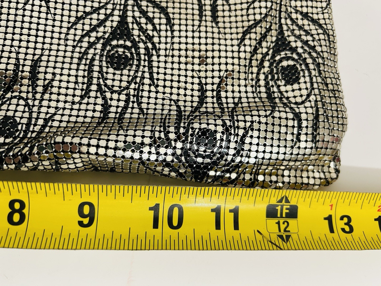 Vtg Whiting & Davis Silver Mesh W/Black Peacock Feather Shoulder Bag Purse