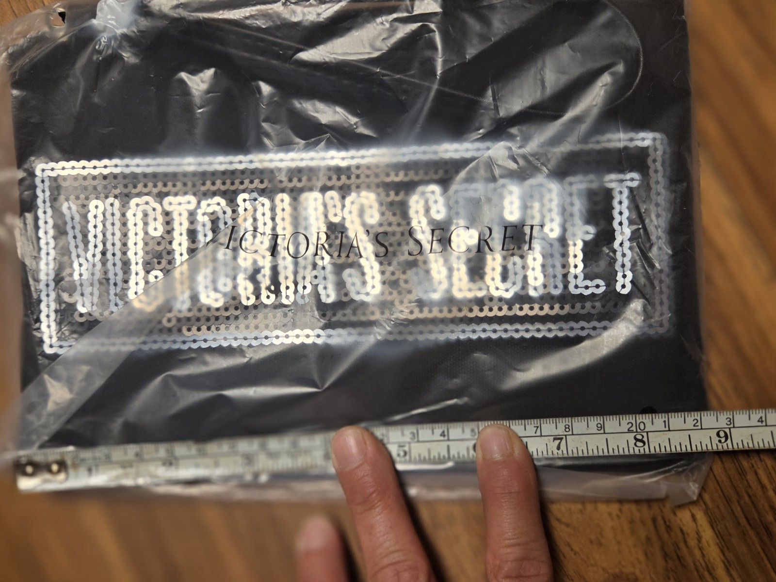 NWT X Large Victoria’s Secret Silver Sequence tote With VS logo, W /extra Bag