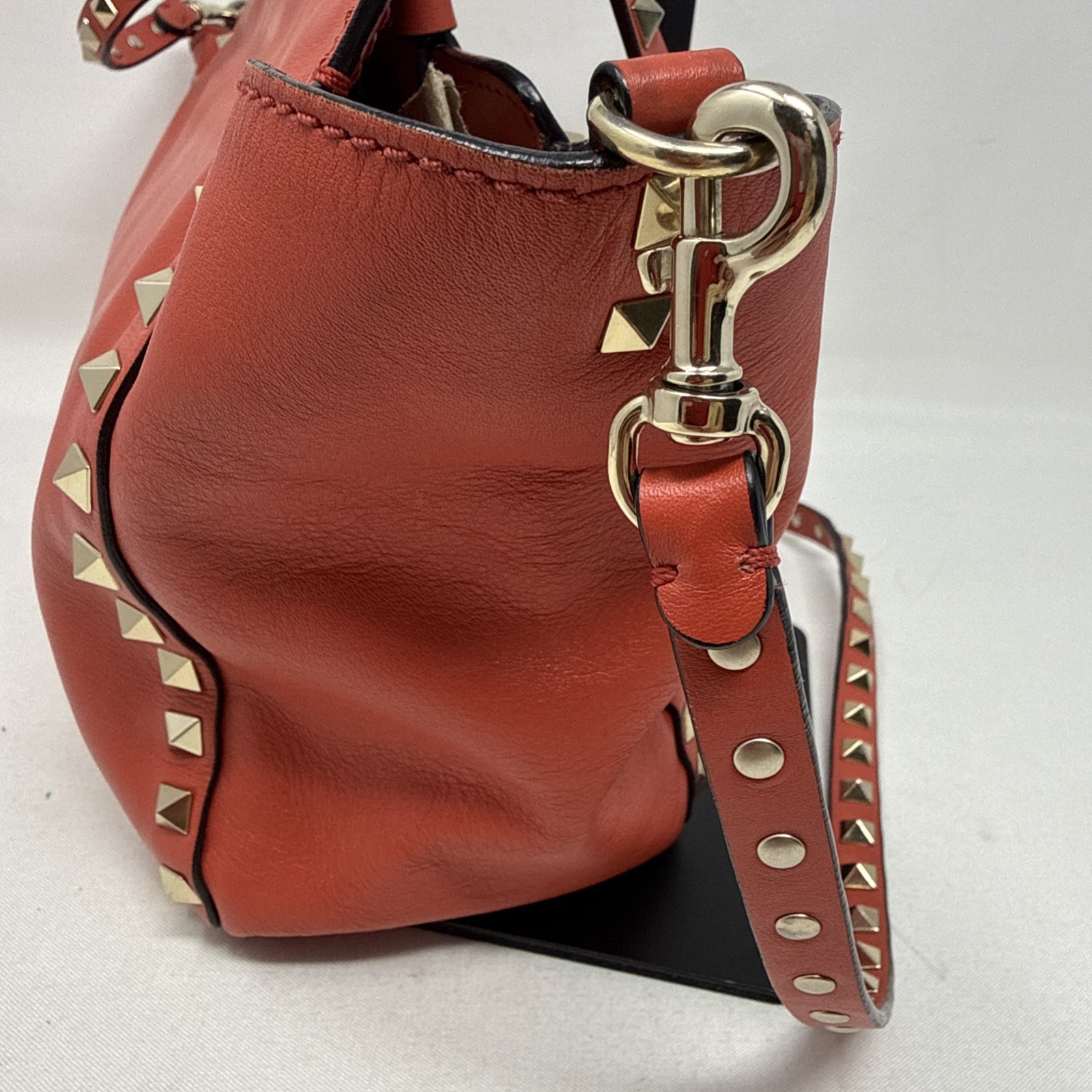 Valentino Garavani Vitello Rockstud Rosso Valentino Shoulder /Crossbody Bag