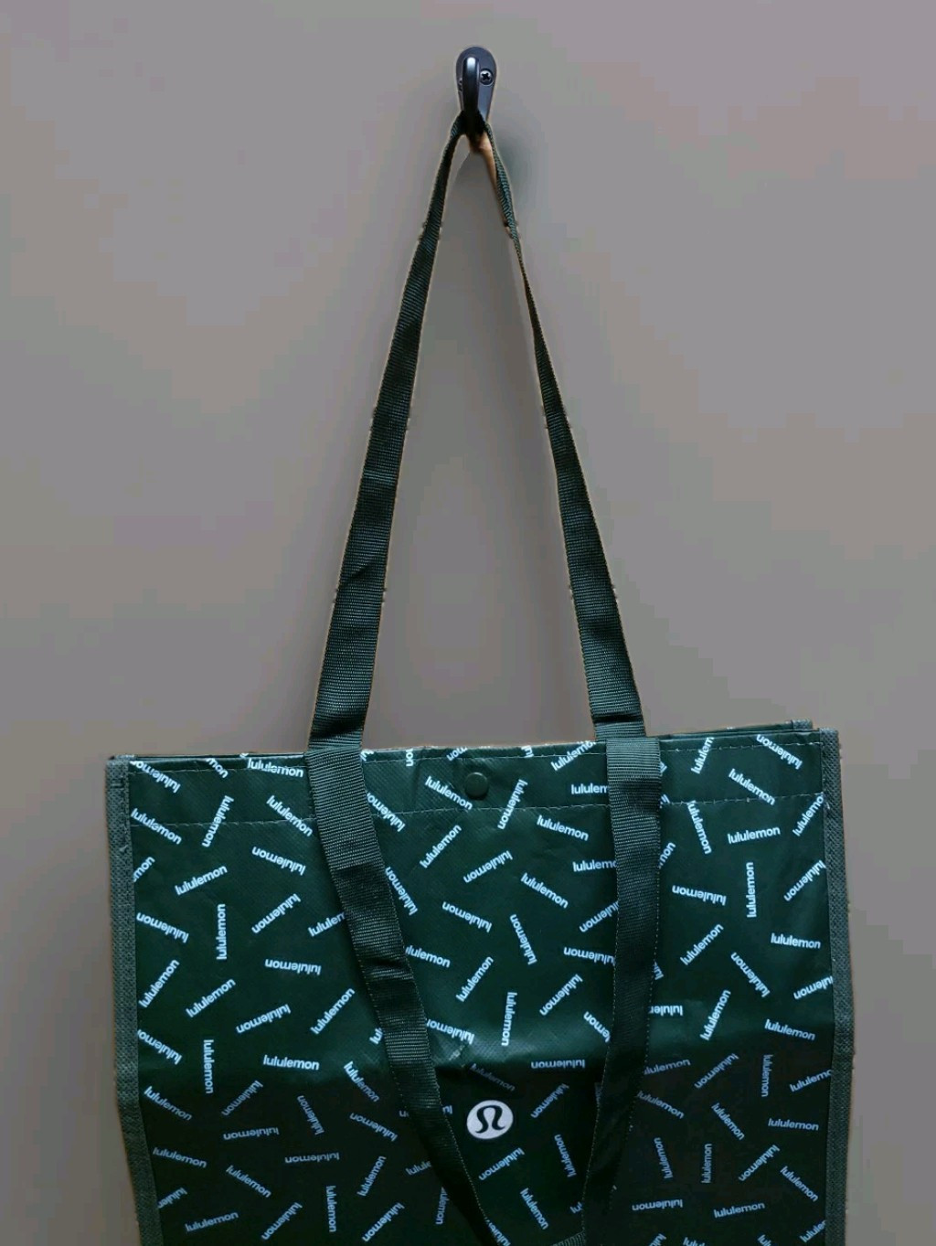 Lululemon Double Handle Logo Snap Button Green Reusable Tote Bag 16″×14″×6″ VG